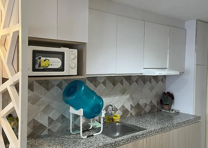 Apartment La Maria - Steps From Sm Cebu, With Netflix Wifi